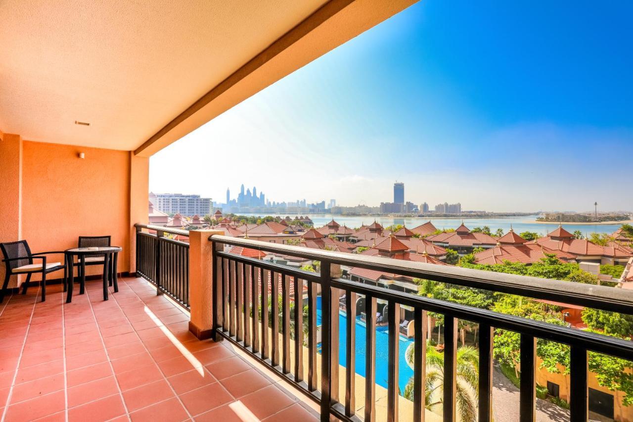 Signature Living Resort Apartments With Private Beach And Laguna Pool , Palm Jumeirah Dubai Exteriör bild