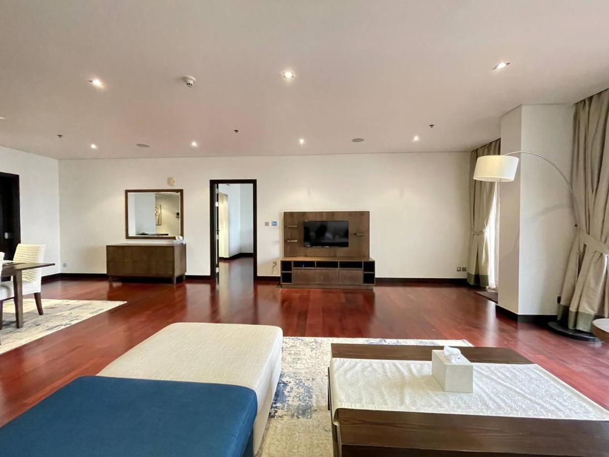 Signature Living Resort Apartments With Private Beach And Laguna Pool , Palm Jumeirah Dubai Exteriör bild