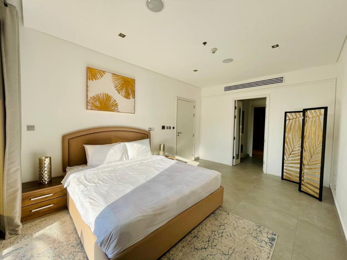 Signature Living Resort Apartments With Private Beach And Laguna Pool , Palm Jumeirah Dubai Exteriör bild